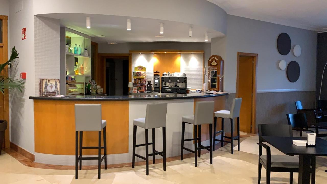 Hotel קומבארו מראה חיצוני תמונה