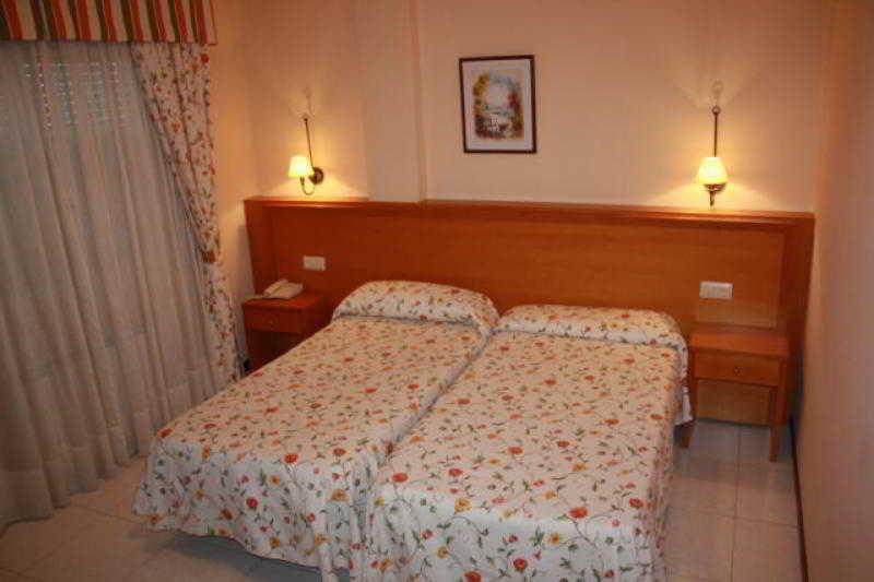 Hotel קומבארו מראה חיצוני תמונה