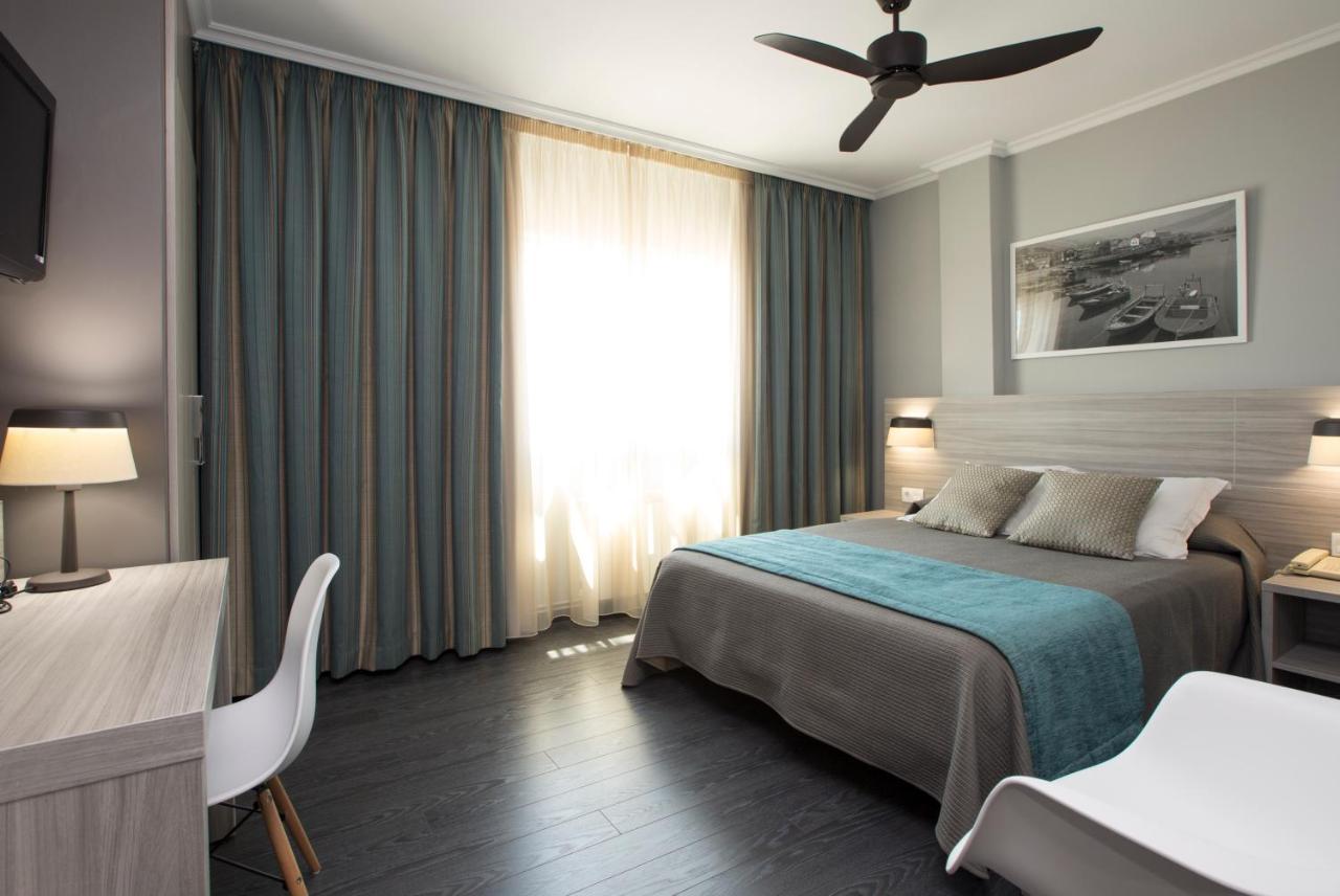 Hotel קומבארו מראה חיצוני תמונה