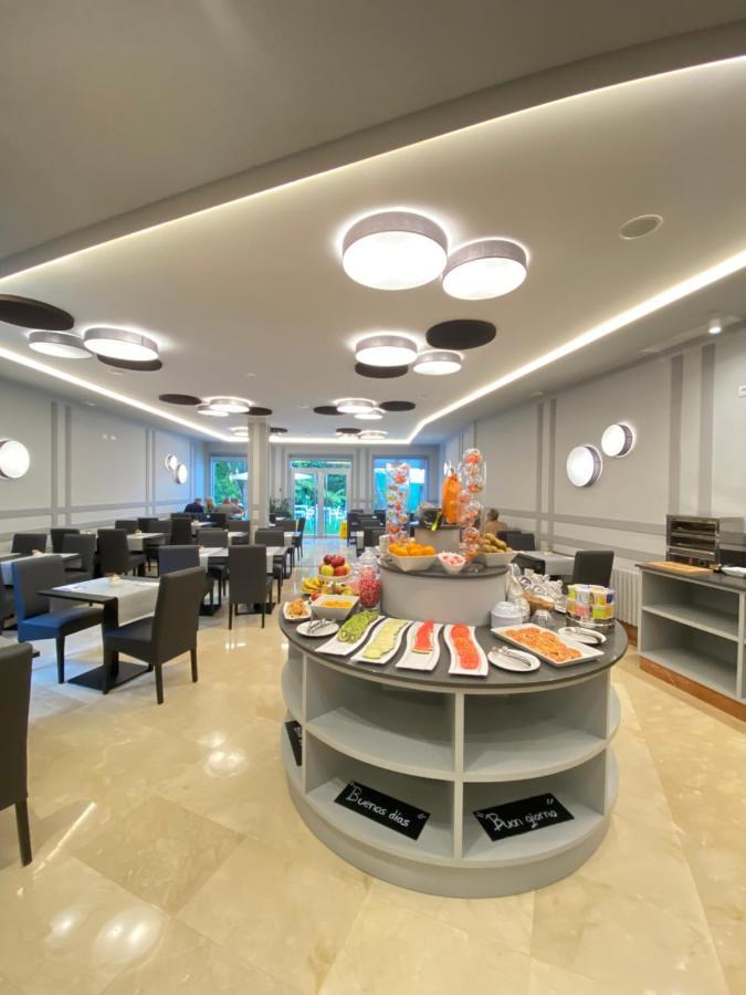 Hotel קומבארו מראה חיצוני תמונה