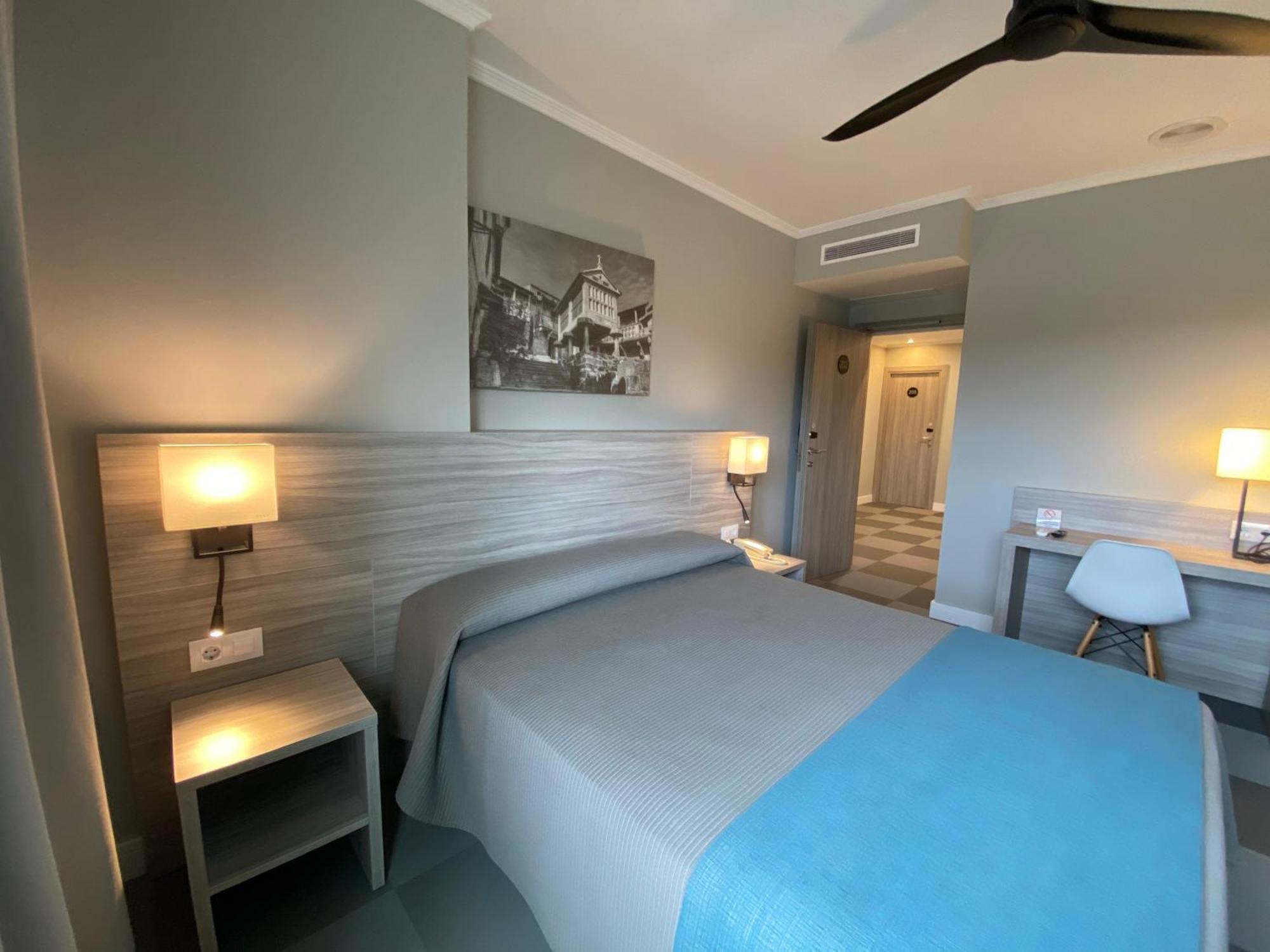 Hotel קומבארו מראה חיצוני תמונה
