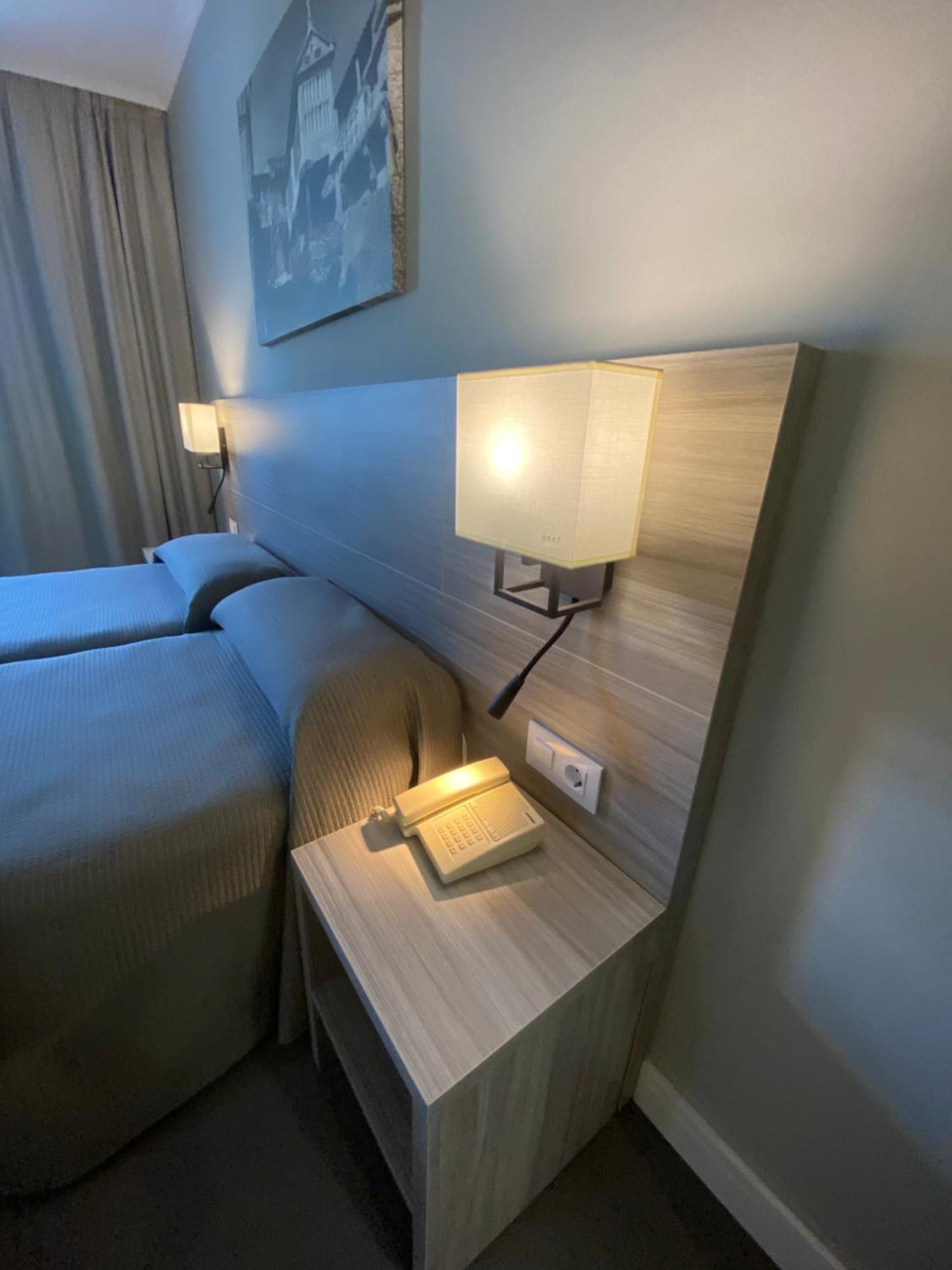 Hotel קומבארו מראה חיצוני תמונה