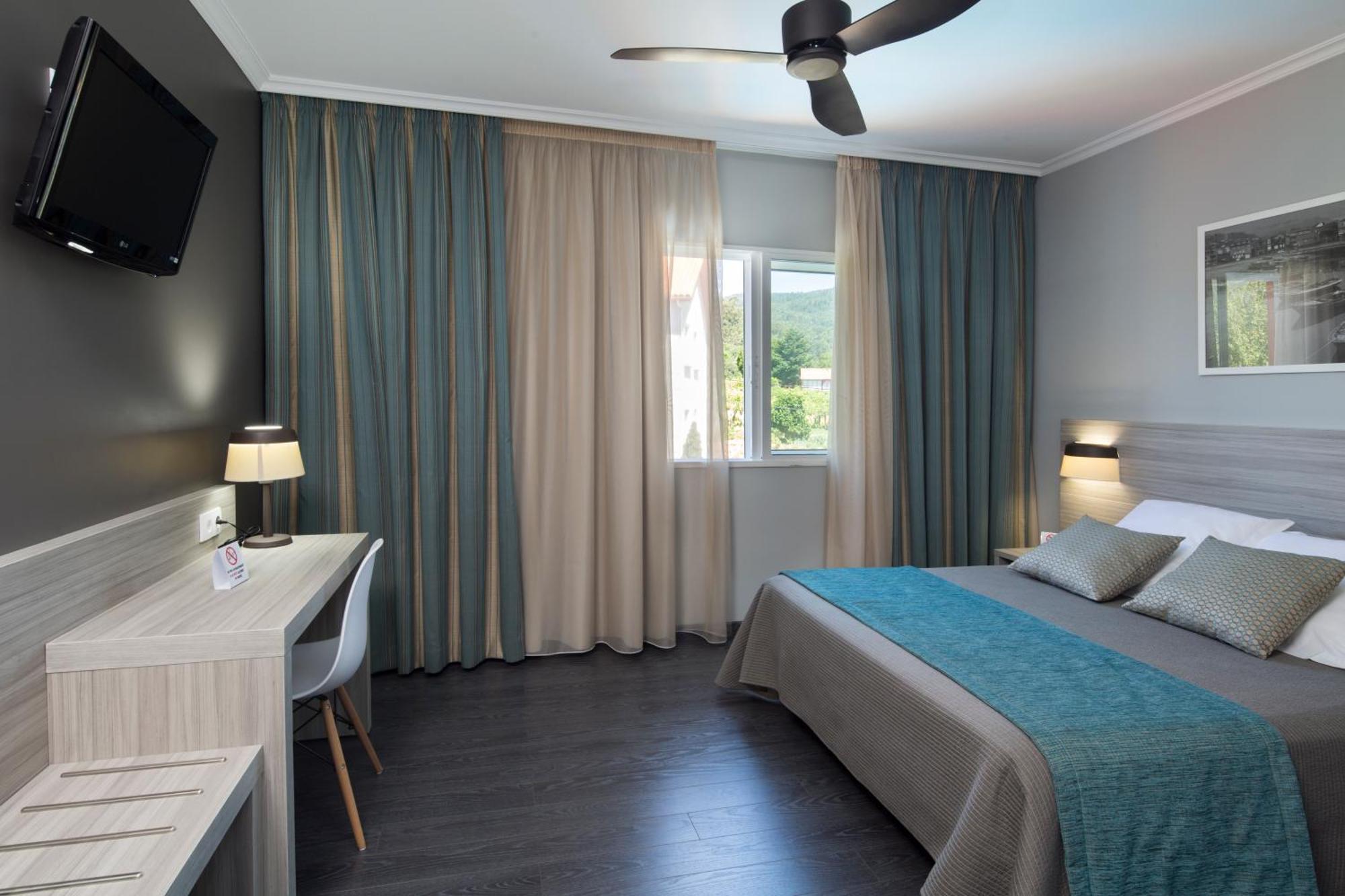 Hotel קומבארו מראה חיצוני תמונה